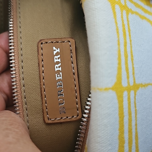 Burberry yellow check cotton canvas and leather barrel bag with COA - Picture 8 of 15